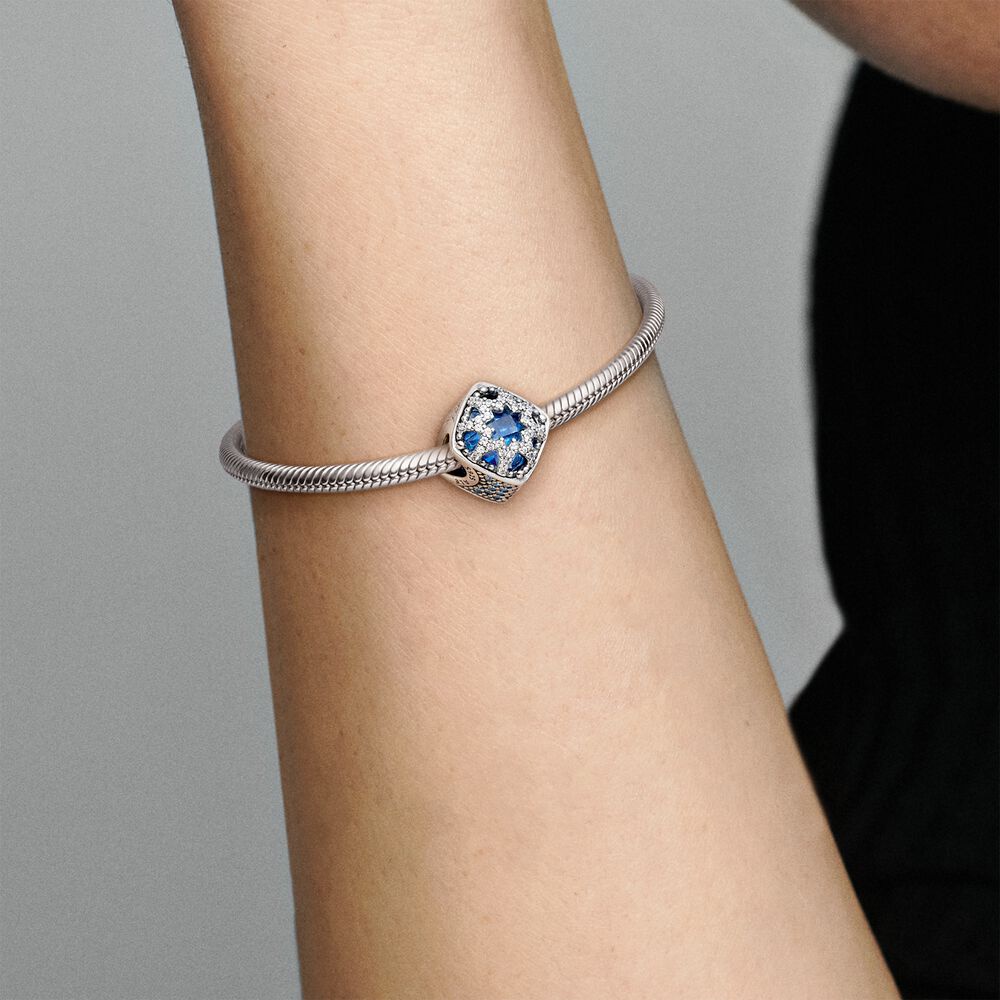 Charm Ngôi sao hình vuông màu xanh lam