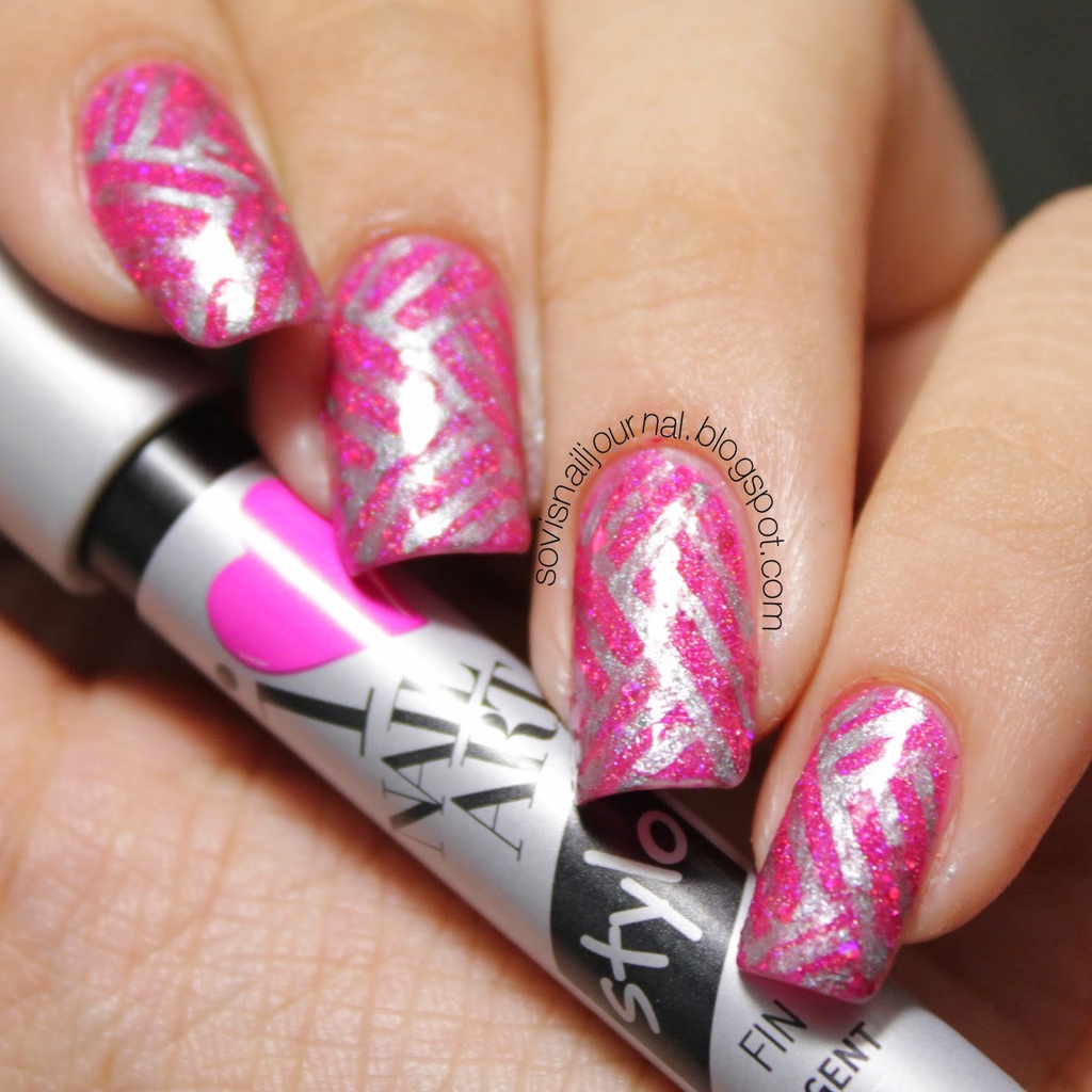 Sally Hansen - Bút Vẽ Tạo Hình Móng Tay Sally Hanse I Heart Nail Art Pen 1.2ml