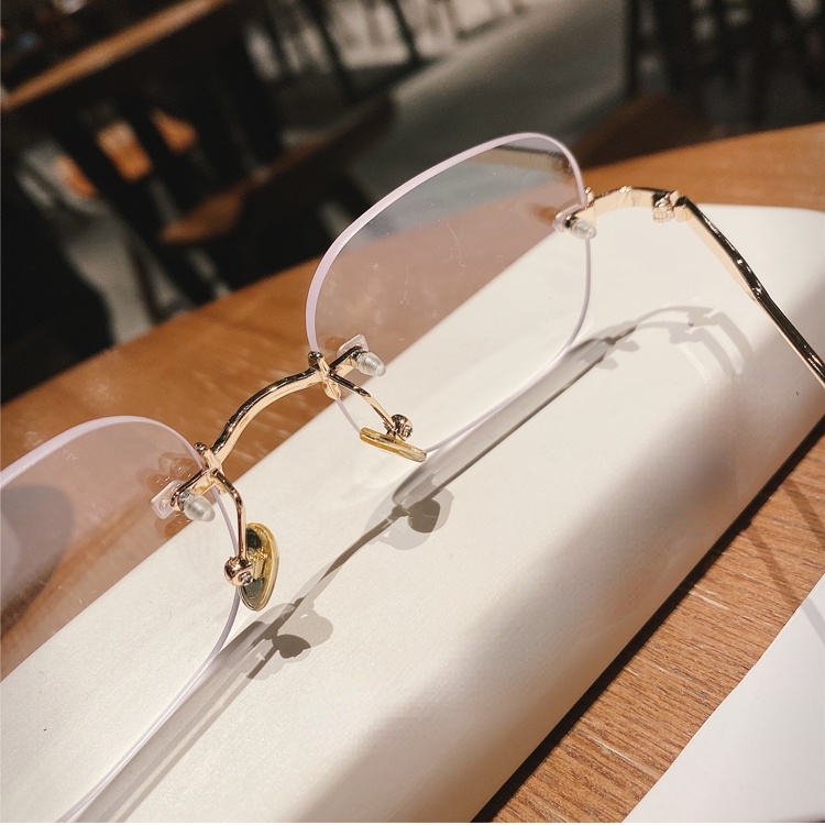 Mắt Kính Chống Bức Xạ Và Ánh Sáng Xanh Dành Cho Nam Và Nữ