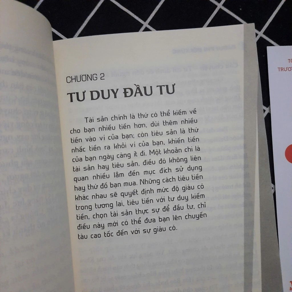 Sách - Tư duy phi đôi xứng