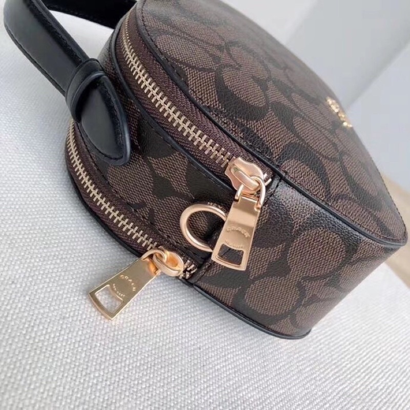 Túi xách dáng bầu hot hit sang chảnh