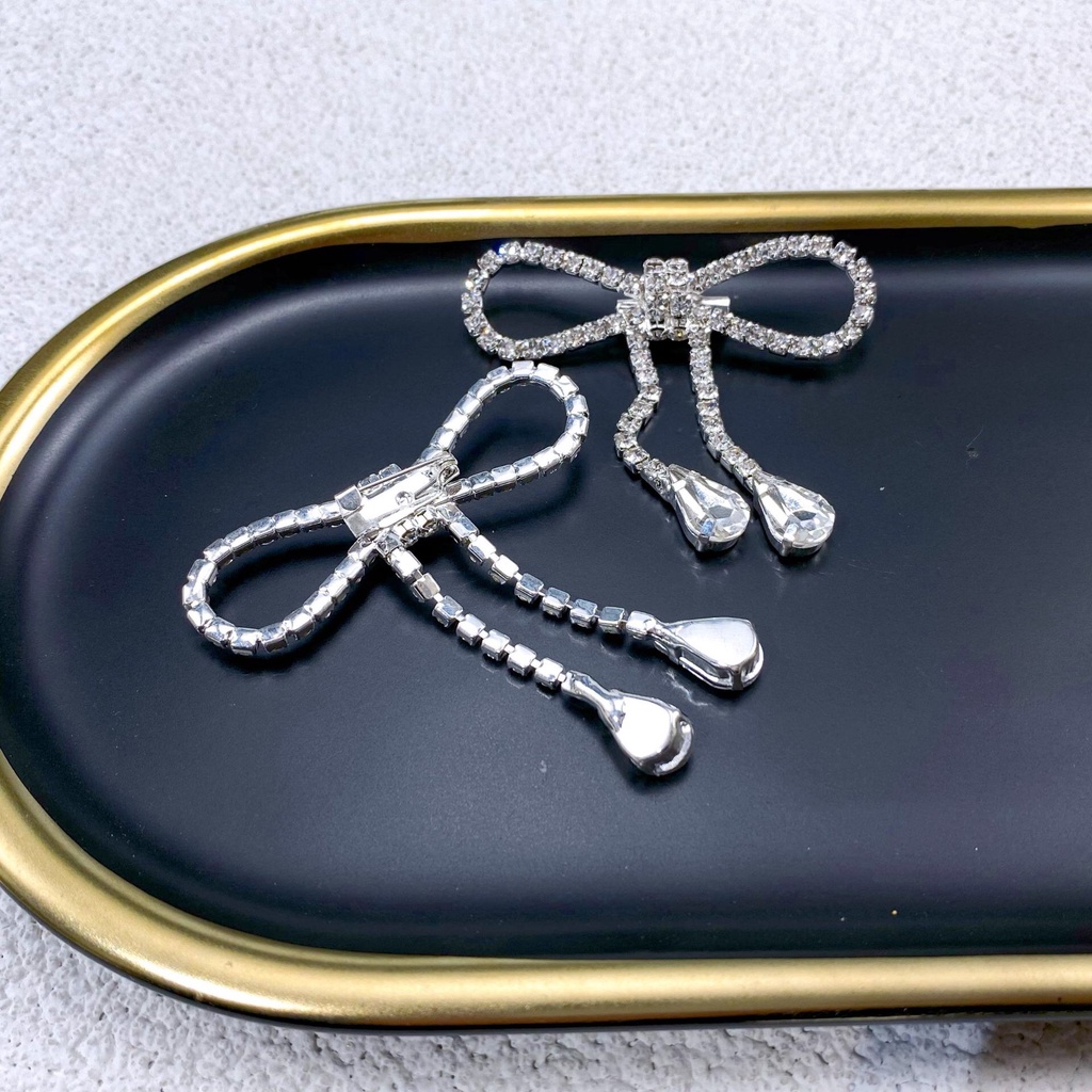 Trâm Cài Áo Hình Nơ Đính Đá Ngọc Trai Phối Tua Rua 7 Kiểu Chất Lượng Cao