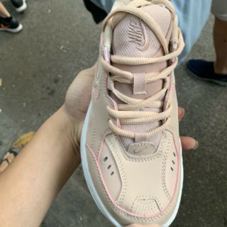 < FLASH SALE > VIDEO + ẢNH THẬT > GIÀY SNEAKER M2K HỒNG THẤP CỔ