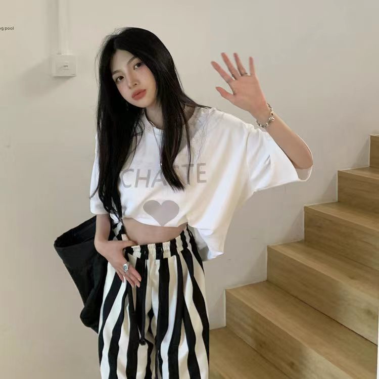 COZOK Set Áo Thun Tay Ngắn Hình Trái Tim + Quần Dài Ống Rộng Kẻ Sọc