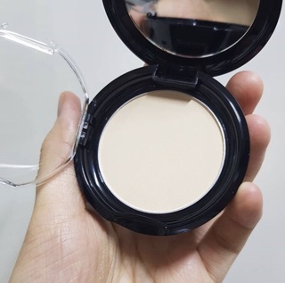 Phấn phủ Eglips About Tone dạng nén Blur/Glow powder pact