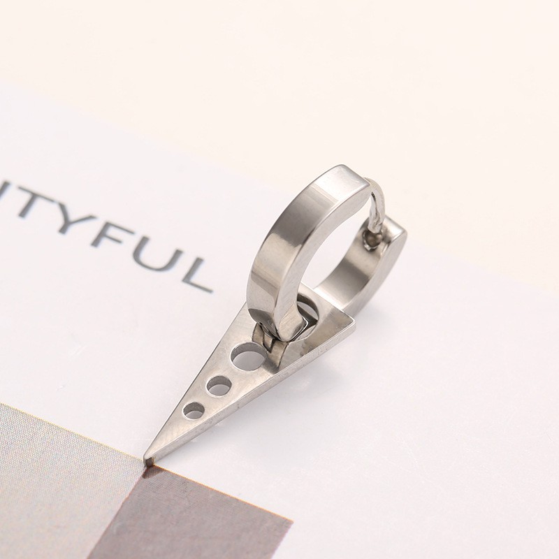 Khuyên tai nam nữ xỏ lỗ hình tam giác cá tính