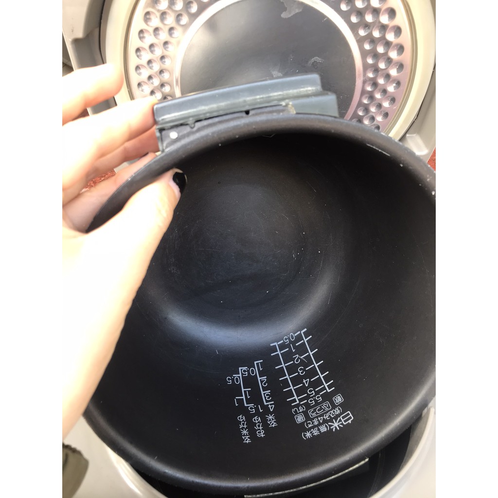 Nồi cơm cao tần Hitachi Nhật bãi 1.0 lít | BigBuy360 - bigbuy360.vn