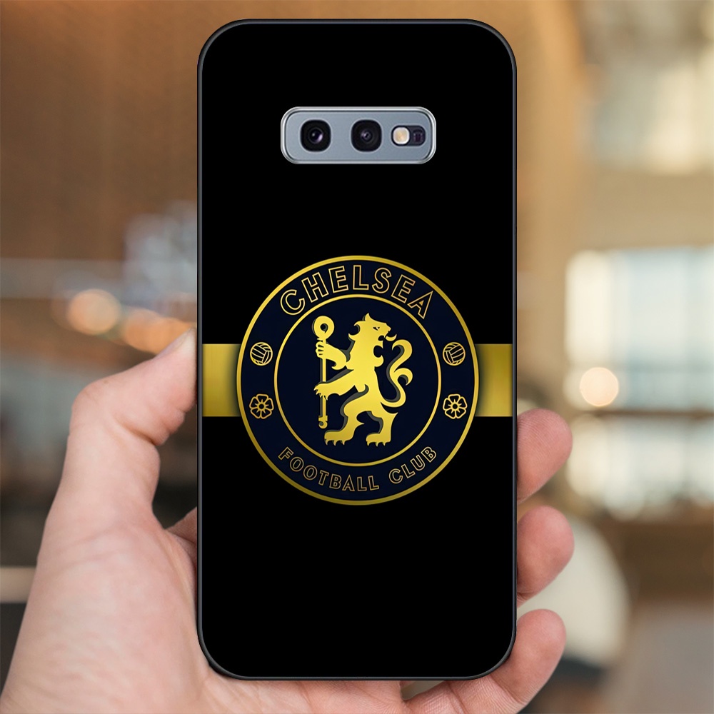 Ốp lưng Samsung S10e viền đen in hình Chelsea FC