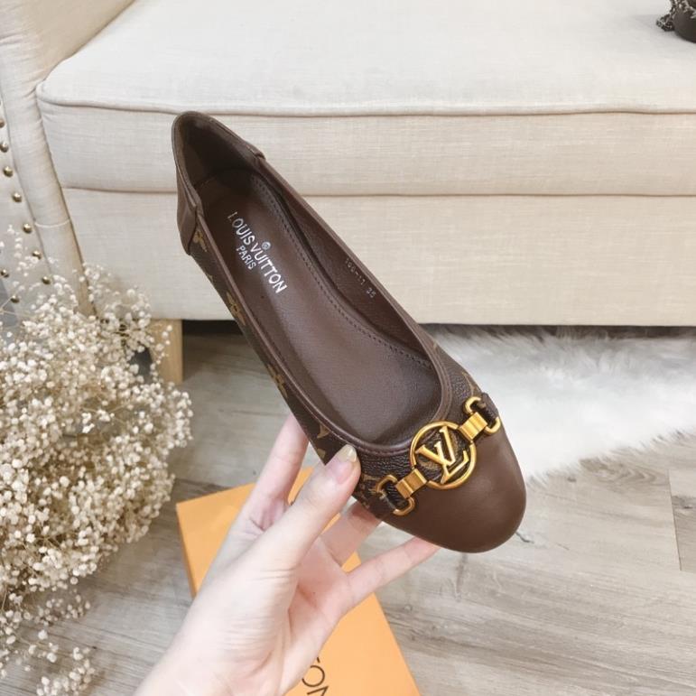 Giày búp bê lv khoá tròn đế bệt fullbox EXR