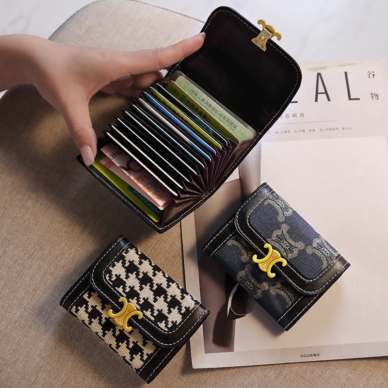 Ví Đựng Thẻ Nhiều Ngăn Sức Chứa Lớn Chống Khử Từ Dành Cho Nữ