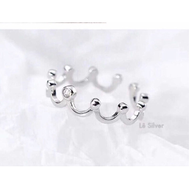 Nhẫn bạc vương miện