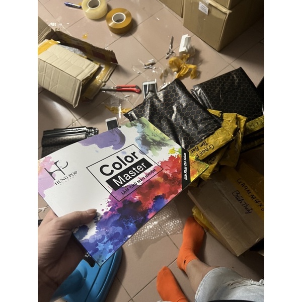 Sách Nhuộm Tóc-Color Master-Làm Chủ Màu Nhuộm