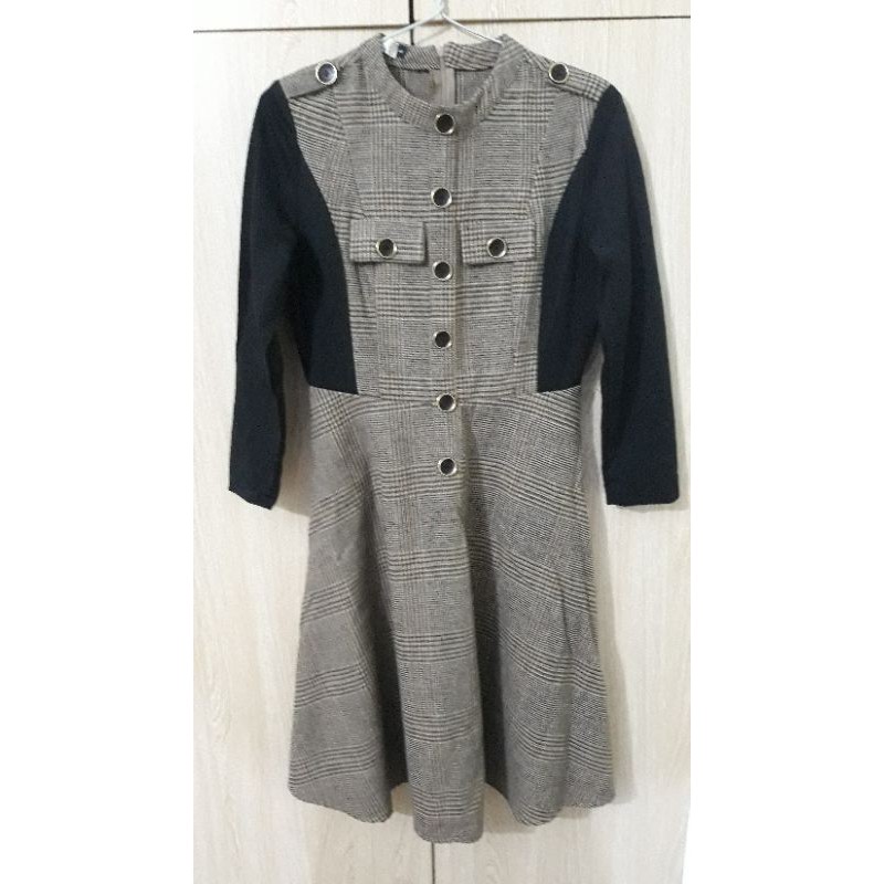 Váy dạ tay umi mới nguyên, mua shop 380k, pass thanh lý lỗ 139k