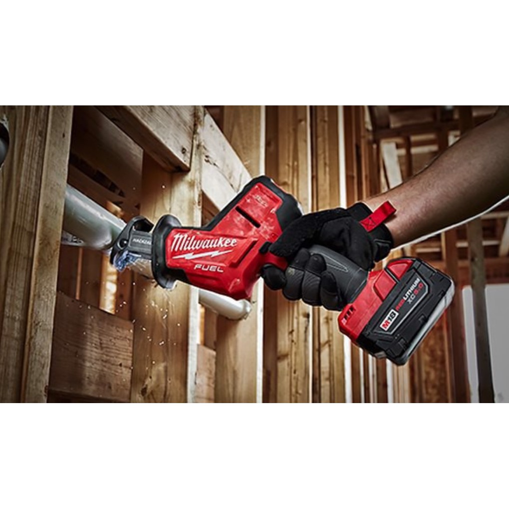 Máy cưa kiếm Milwaukee M12 CHZ-0 ( Chưa Pin &amp; Sạc )