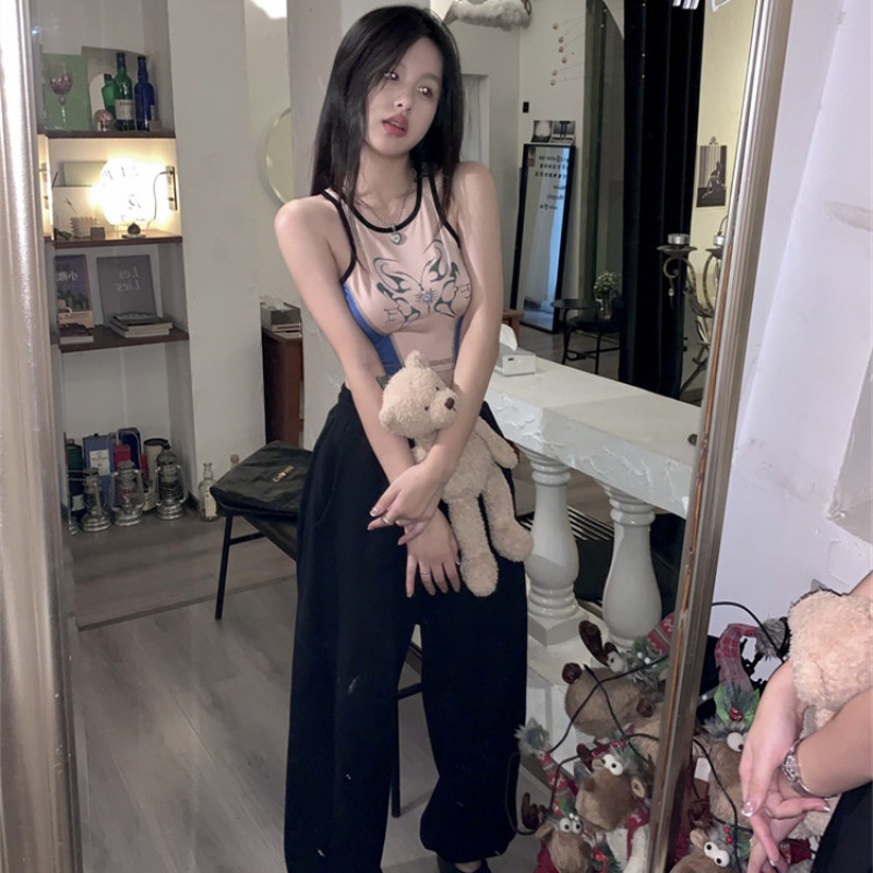 Áo Croptop Sát Nách Hoạ Tiết In Thiết Kế Hợp Thời Trang