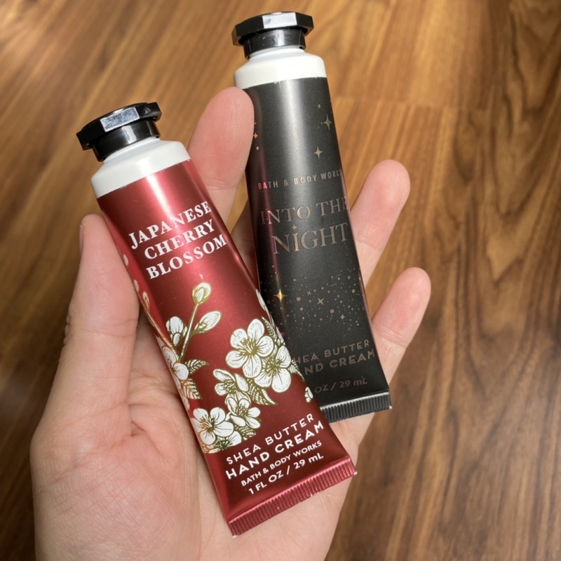 Kem dưỡng tay Bath & Body works