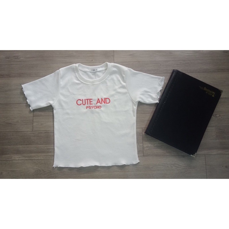 ÁO CROPTOP thêu chữ CUTE AND (ch)