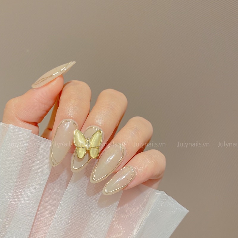 Nail Box Thiết Kế Màu Thạch Đính Charm sang chảnh viền tráng gương julynails.vn nb124