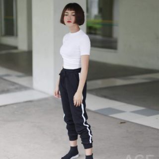 Quần jogger sọc AGE2X