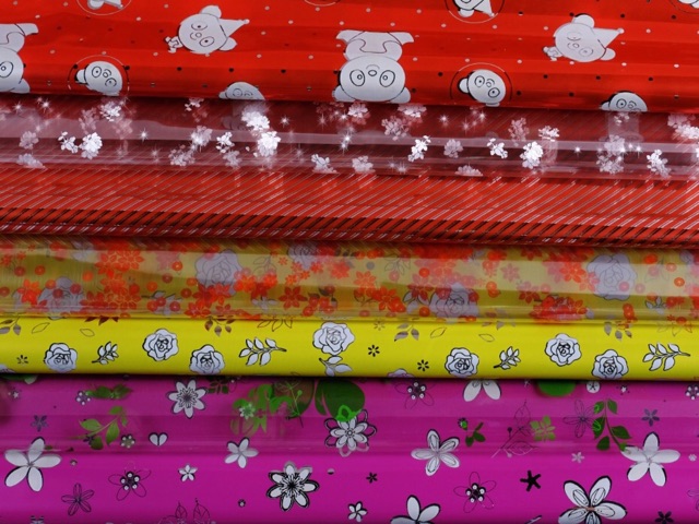 Combo 50 tờ giấy kiếng gói quà