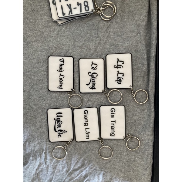 Móc khoá biển số xe, số điện thoại, thông tin cá nhân, người thân bạn bè | BigBuy360 - bigbuy360.vn