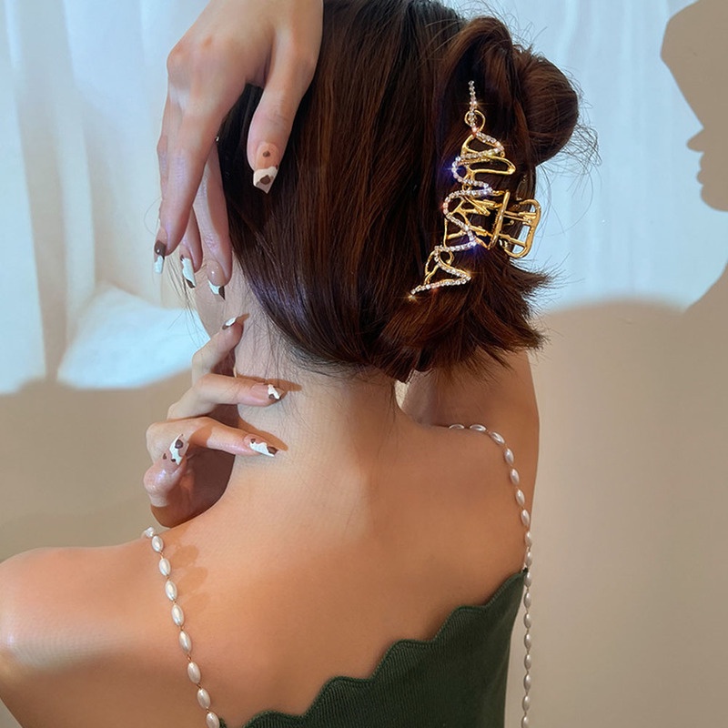 Kẹp TóC HìNh Cá MậP ĐíNh Kim Cương Giả ThờI Trang Cho Nữ