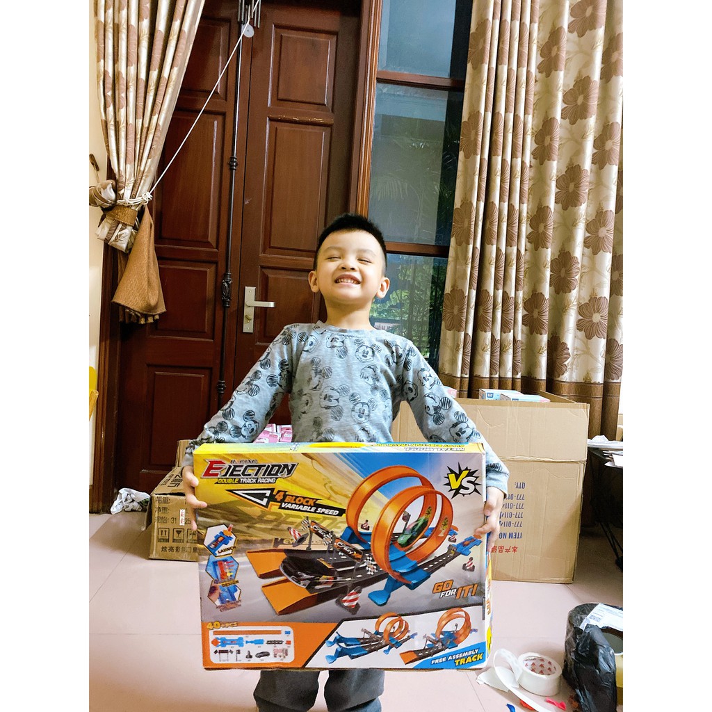 [SIÊU RẺ] Đường đua Đôi kỳ thú hotwheels siêu tốc độ 40 chi tiết