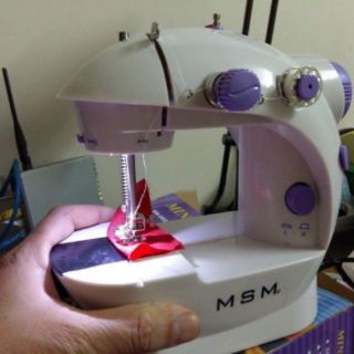 Máy khâu mini CMD