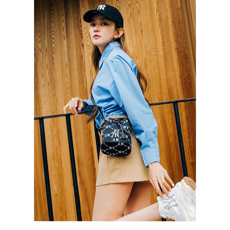 Túi mlb ny đeo chéo nữ mini dây rút thời trang xuất dư xịn DC425