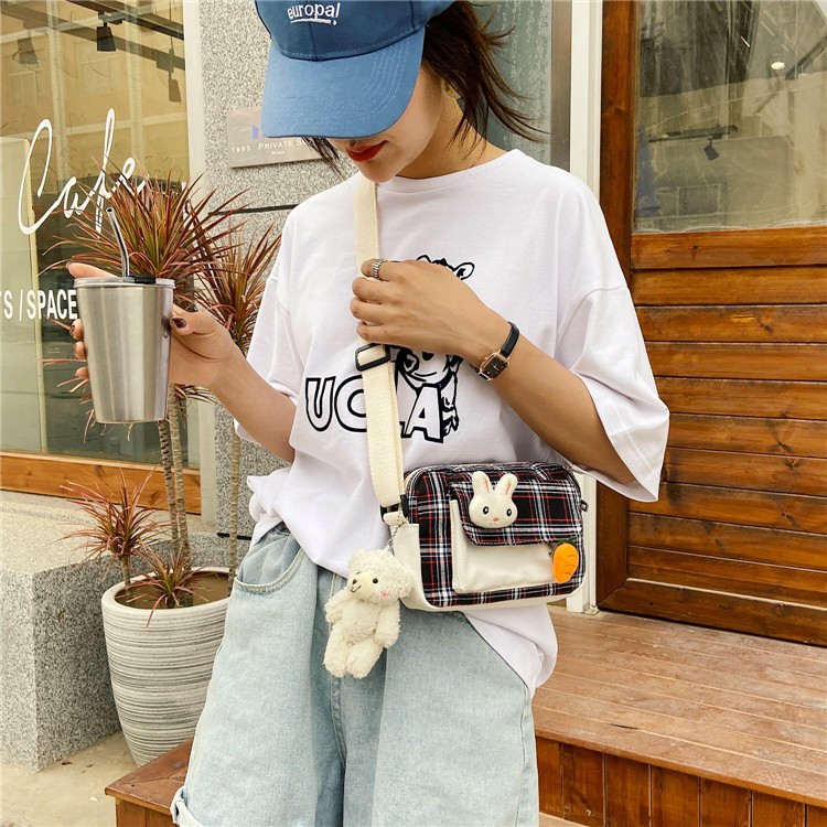 [Mã FASHIONT4WA2 giảm 10K đơn từ 50K] Túi Vải Nhỏ Dáng Ngang Caro Tặng Gấu Bông Korea