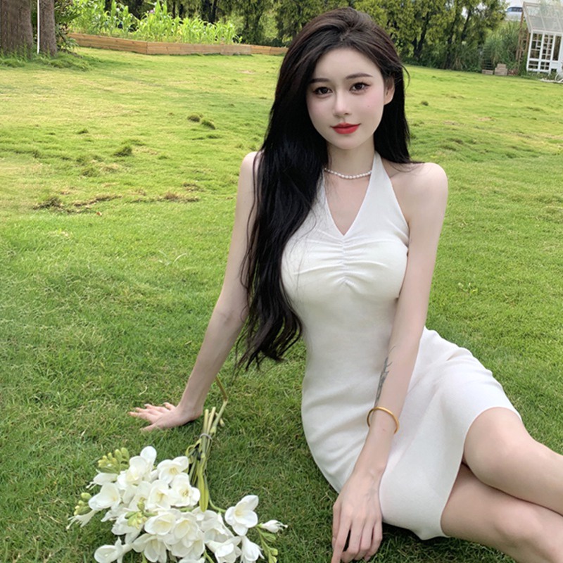 Đầm Dệt Kim Hai Dây Dáng Ôm Màu Sắc Trơn Phong Cách Hàn Quốc