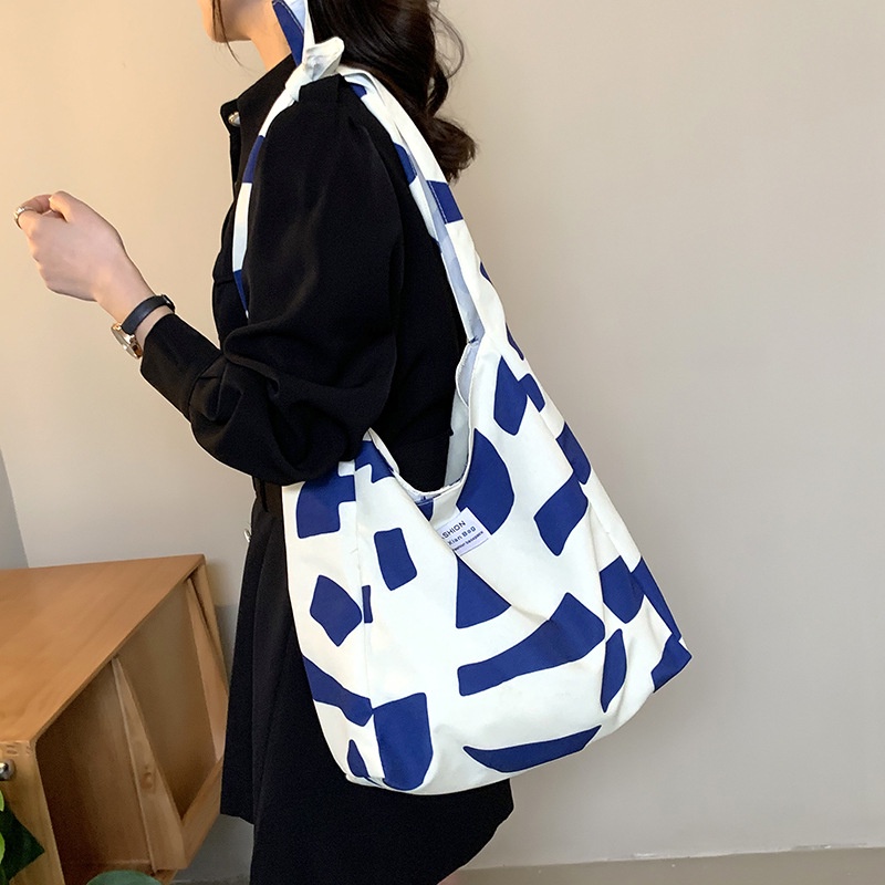 Túi Xách canvas Họa Tiết Bò Sữa Thời Trang Hàn Quốc 2022