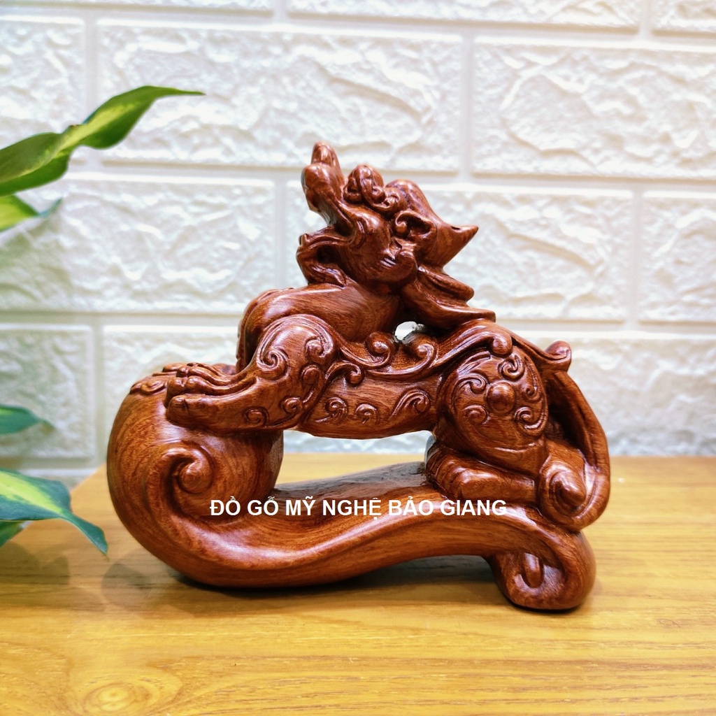 Cặp tỳ hưu gỗ hương mang bạc vàng vào nhà