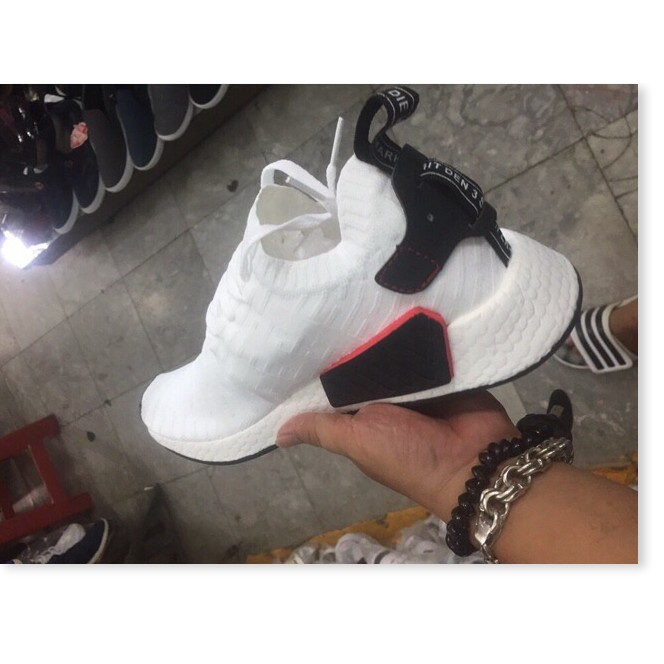 Sắn hàng giá rẻ -  GIẦY THỂ THAO Sneaker NMD R2 WHITE BLACK ^