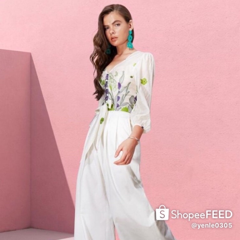 Áo croptop côt  nơ trước | BigBuy360 - bigbuy360.vn