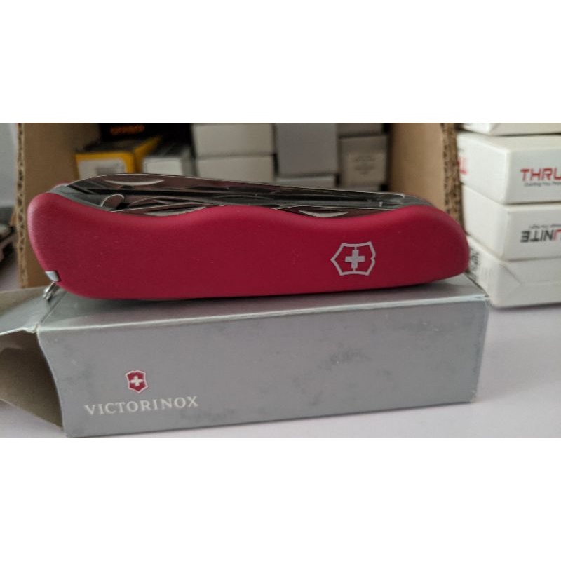 VICTORINOX OUTRIDER DỤNG CỤ ĐA NĂNG