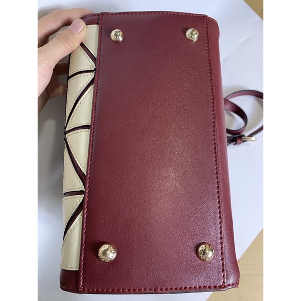 Túi đeo chéo Omto hàng si