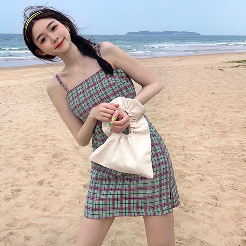 Đầm Hai Dây Kẻ Sọc Caro Xinh Xắn Cho Nữ