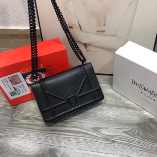 ✅✅✅Dior viền đinh về thêm