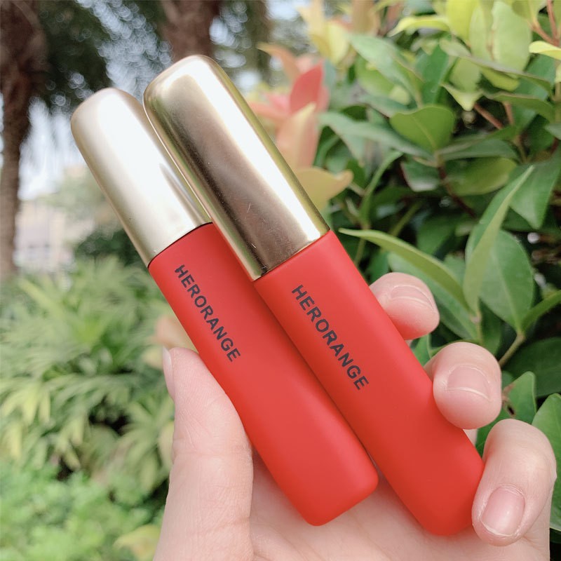 Thỏi son kháng nước cân bằng ẩm HERORANGE mượt mà