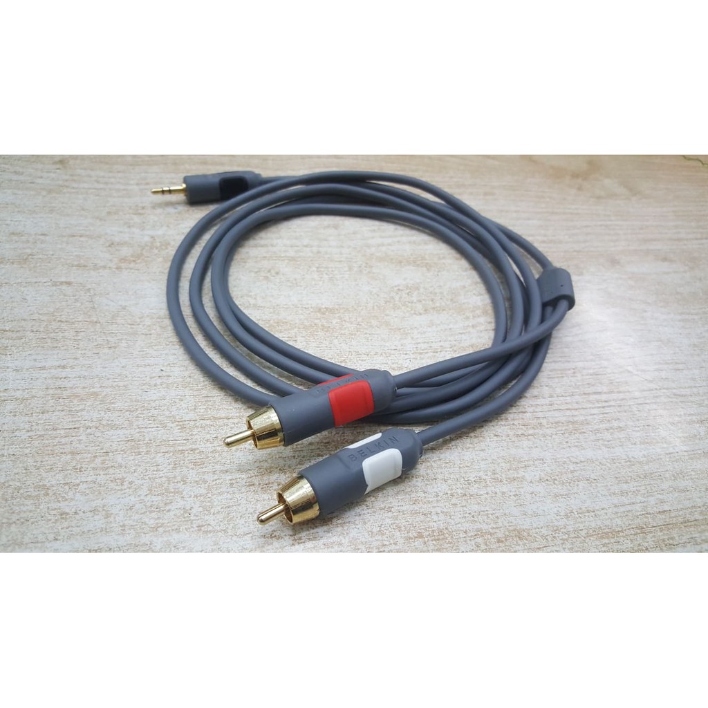 Dây 3.5 ra 2 AV Belkin