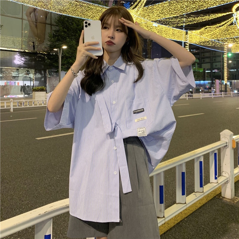 Áo Sơ Mi Tay Lỡ Dáng Rộng Họa Tiết Kẻ Sọc Thời Trang Hàn Quốc Cho Nữ
