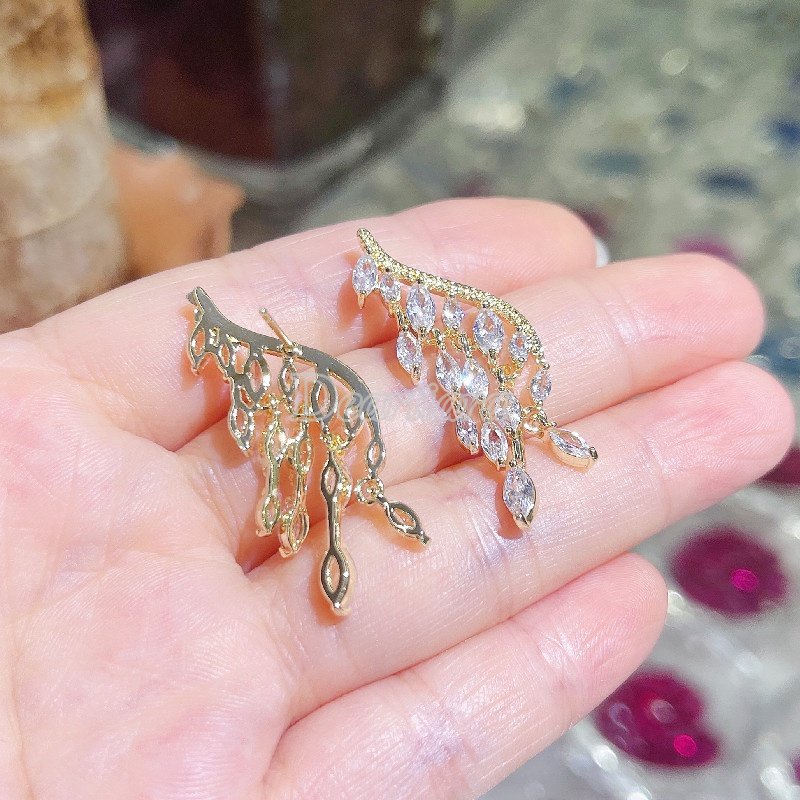 Bông Tai Hình Cánh Thiên Thần Đính Đá Zircon Tua Rua Thời Trang Nhật Hàn Cho Nữ