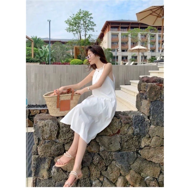Đầm suông cổ yếm xẻ lưng hai lớp váy mặc đi biển cao cấp | BigBuy360 - bigbuy360.vn