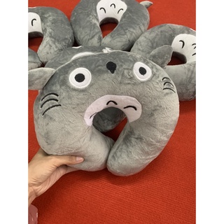 Gối kê cổ chữ u hình mèo totoro màu xám