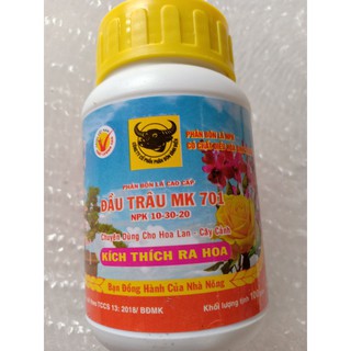Phân bón lá đầu trâu 701 kích thích ra hoa
