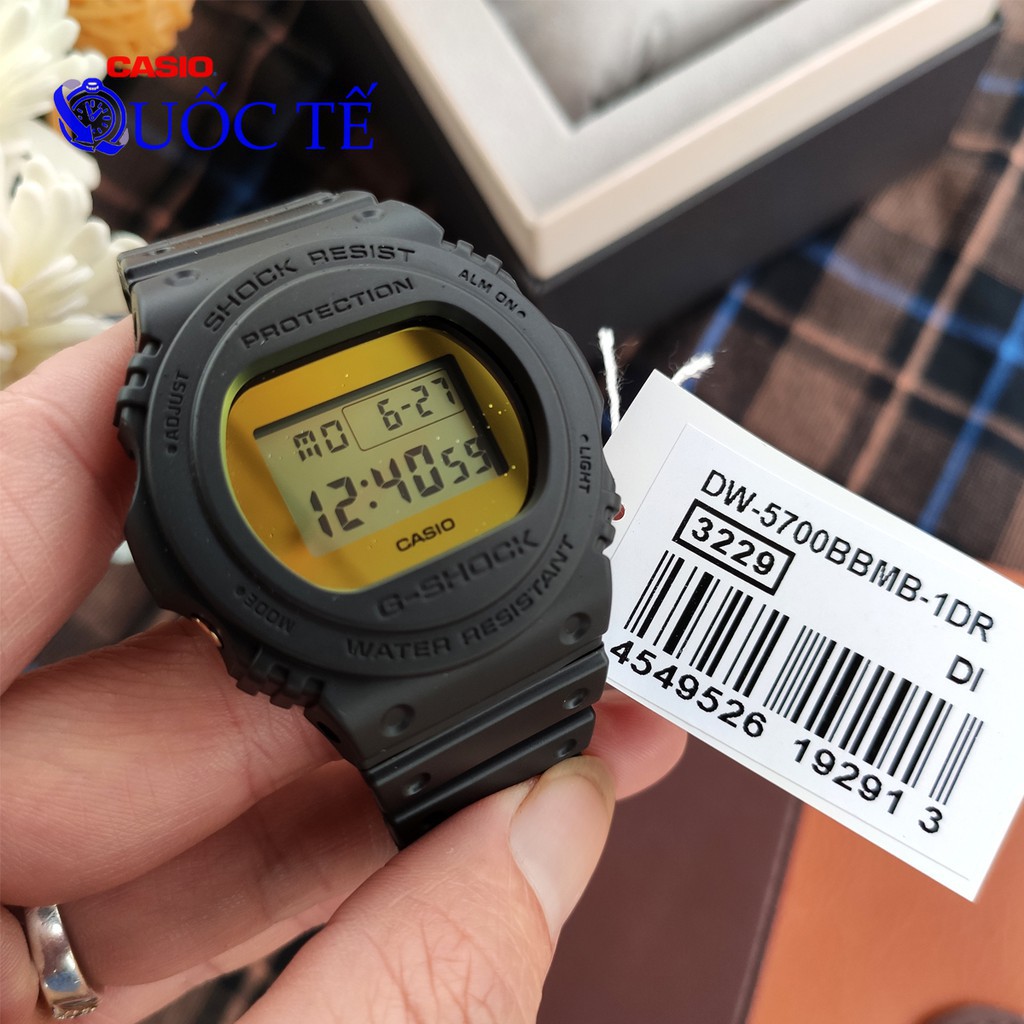 Đồng hồ nam Casio 💖𝐅𝐑𝐄𝐄𝐒𝐇𝐈𝐏💖 Đồng hồ CASIO DW-5700BBMB-1DR Chính hãng mặt vàng cá tính
