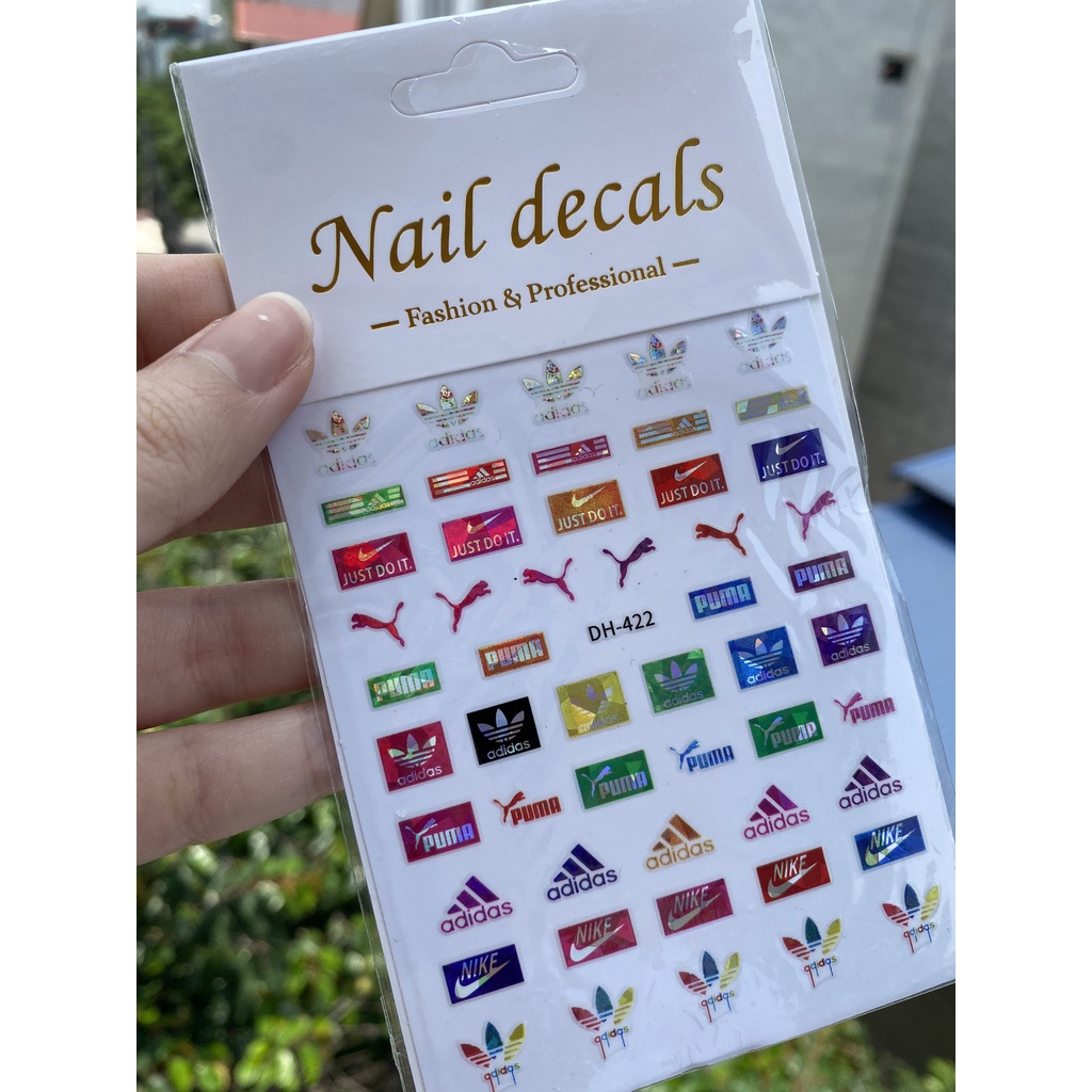 Sticker dán móng Thương hiệu số 1