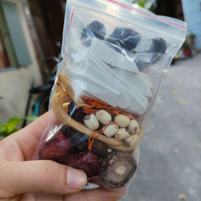 Gia vị tiềm gà ác - set 13 loại nguyên liệu cao cấp tiện lợi | BigBuy360 - bigbuy360.vn