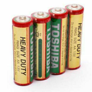  Sét 4 viên pin Toshiba AA/Tocebal AA (1.5v)